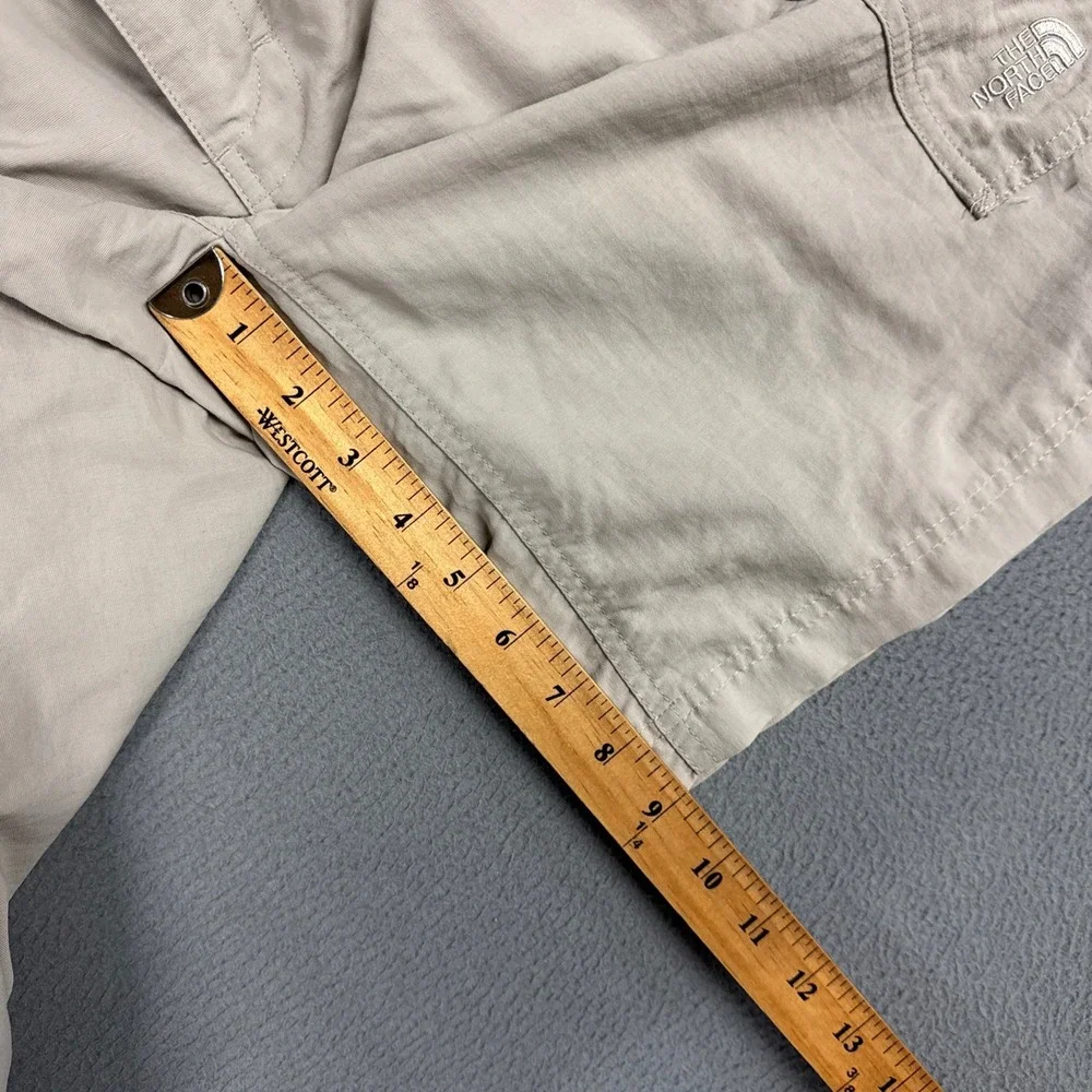 The North Face Shorts Mens XL Tan Cargo Gorpcore Hiking Belted Nylon Outdoors